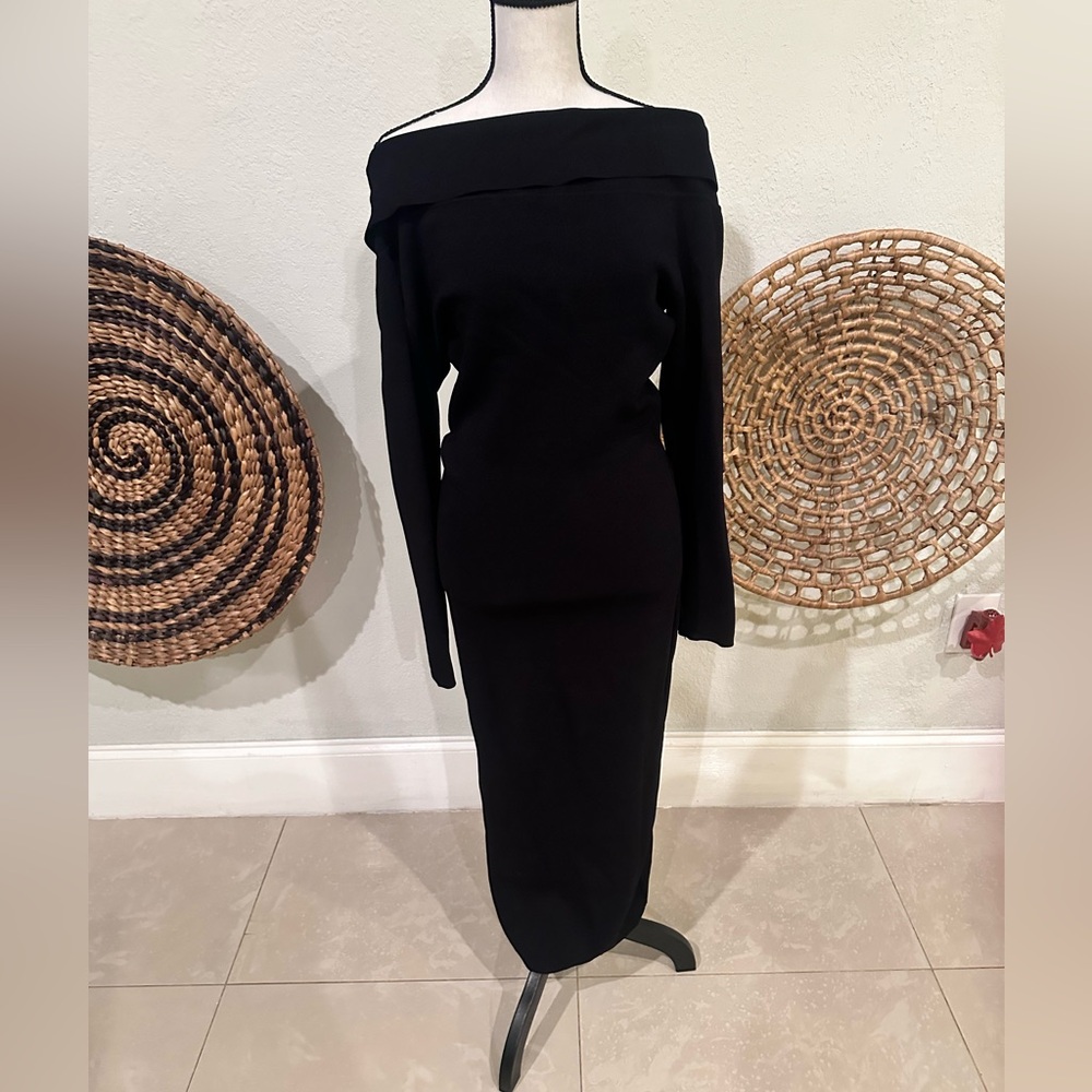 BARDOT: Off the Shoulder Black Dress (XL)